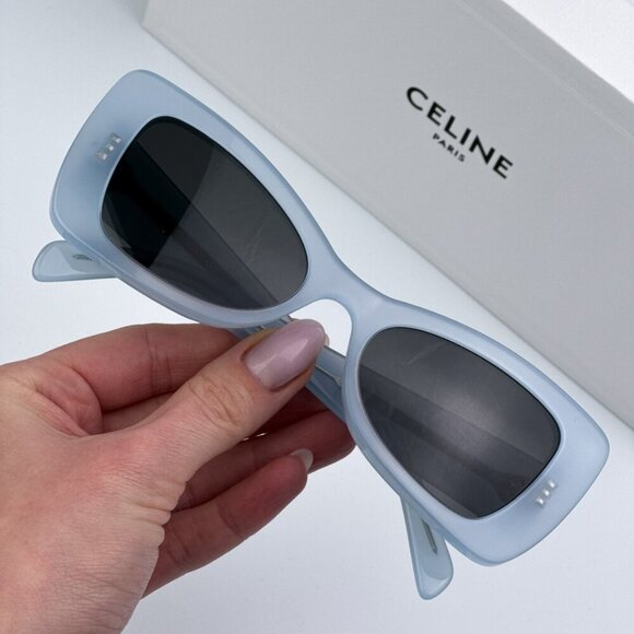 Celine CL40236I 84A CELINE 3 DOTS BRAND NEW Sunglasses Blue Grey Women Butterfly - Picture 2 of 13